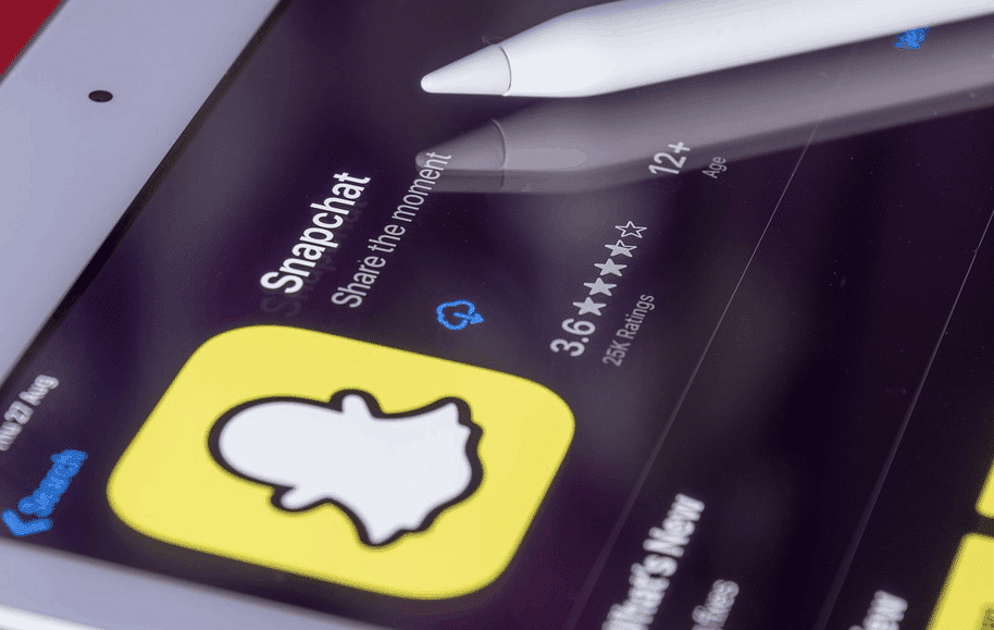 Profili Pubblici di Snapchat: Cosa Devono Sapere gli Esperti di Marketing